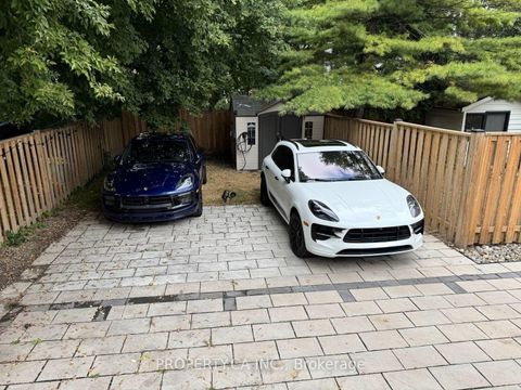 Photo 38 at 370 Hillsdale Avenue E, Mount Pleasant East, Toronto