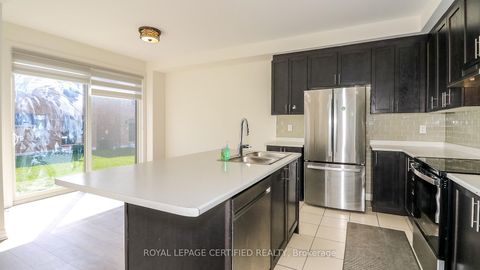 Photo 16 at 62 Sagewood Avenue, Rural Barrie Southeast, Barrie