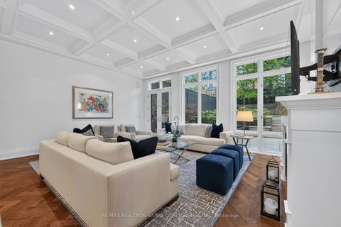 Photo 8 at 20B Woodlawn Avenue W, St. Clair, Toronto