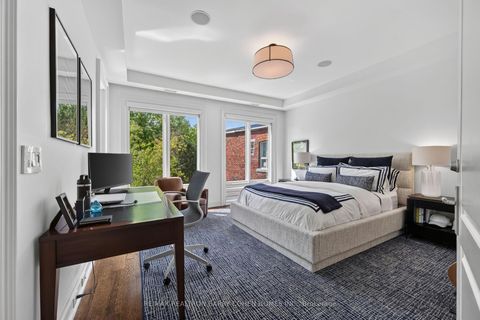 Photo 16 at 20B Woodlawn Avenue W, St. Clair, Toronto