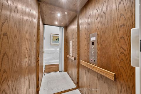 Photo 26 at 20B Woodlawn Avenue W, St. Clair, Toronto