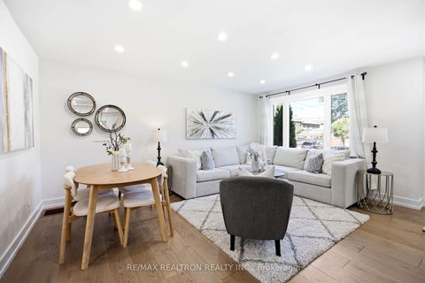 Photo 4 at 119 Reiner Road, Clanton Park, Toronto