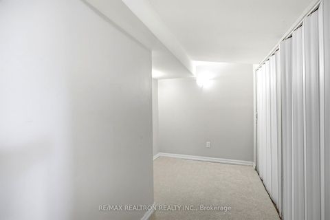 Photo 30 at 119 Reiner Road, Clanton Park, Toronto