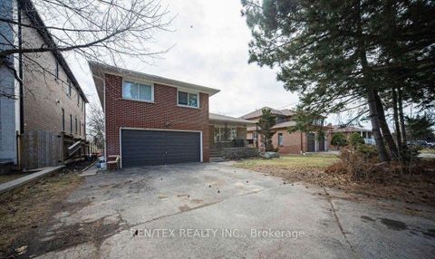 Photo 1 at 75 Stockdale Crescent, North Richvale, Richmond Hill