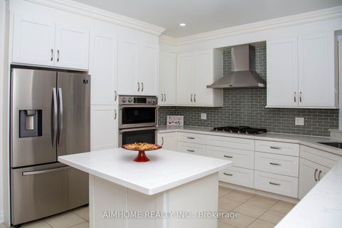 Photo 9 at 72 Brass Drive, Jefferson, Richmond Hill