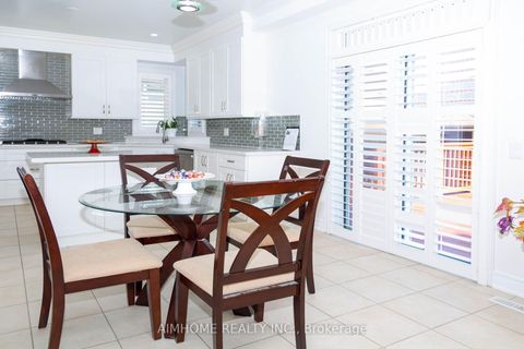 Photo 13 at 72 Brass Drive, Jefferson, Richmond Hill