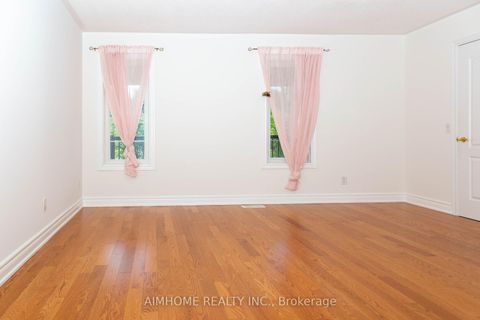 Photo 24 at 72 Brass Drive, Jefferson, Richmond Hill