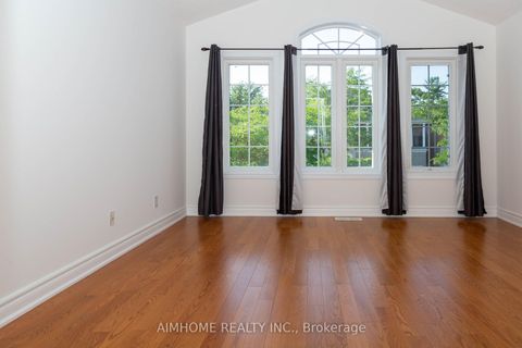 Photo 26 at 72 Brass Drive, Jefferson, Richmond Hill