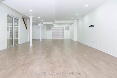 Photo 32 at 72 Brass Drive, Jefferson, Richmond Hill