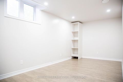 Photo 34 at 72 Brass Drive, Jefferson, Richmond Hill