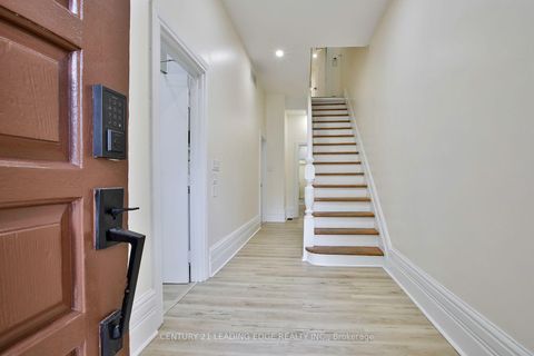 Photo 1 at 9 Borden Street, University, Toronto