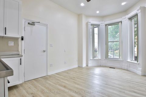 Photo 3 at 9 Borden Street, University, Toronto