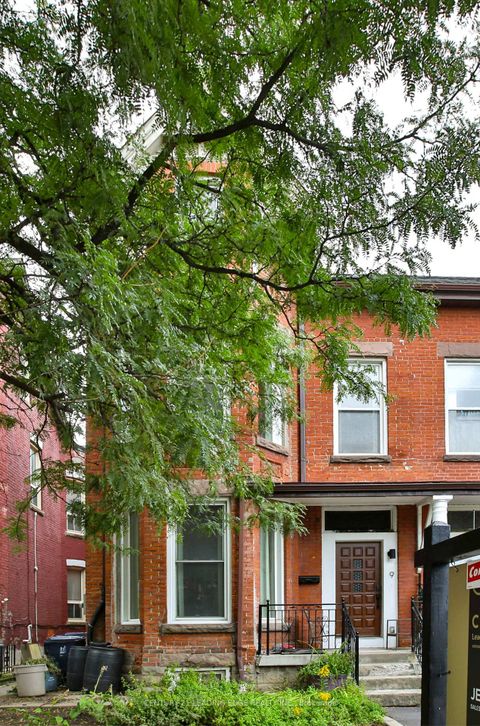 Photo 46 at 9 Borden Street, University, Toronto