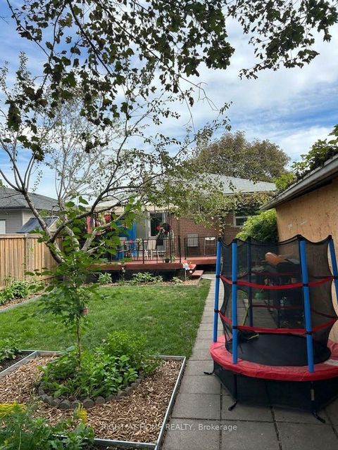 Photo 9 at 58 Deanvar Avenue, Maryvale, Toronto