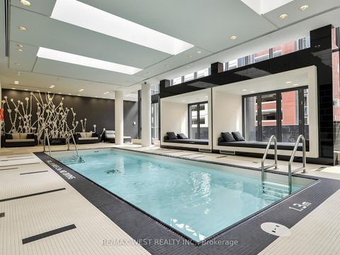 Photo 25 at 513 - 770 Bay Street, Bay Street Corridor, Toronto