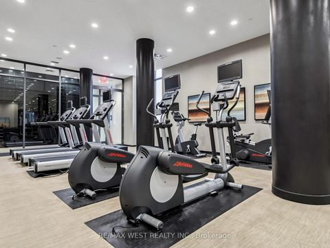 Photo 26 at 513 - 770 Bay Street, Bay Street Corridor, Toronto
