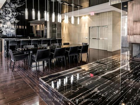 Photo 30 at 513 - 770 Bay Street, Bay Street Corridor, Toronto