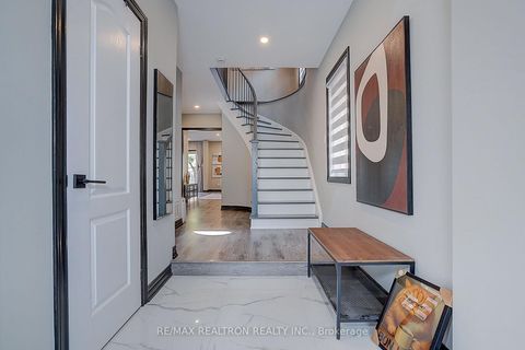 Photo 3 at 47 Melville Street, Langstaff, Richmond Hill