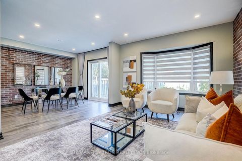 Photo 9 at 47 Melville Street, Langstaff, Richmond Hill
