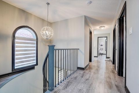 Photo 17 at 47 Melville Street, Langstaff, Richmond Hill