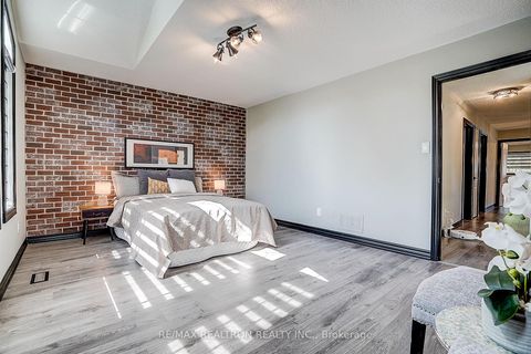 Photo 25 at 47 Melville Street, Langstaff, Richmond Hill