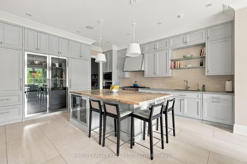 Photo 9 at 221 Dunvegan Road, Forest Hill South, Toronto