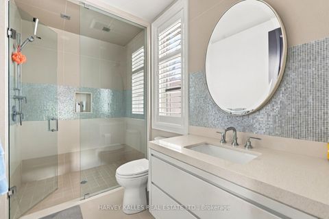Photo 29 at 221 Dunvegan Road, Forest Hill South, Toronto