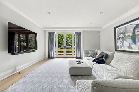 Photo 40 at 221 Dunvegan Road, Forest Hill South, Toronto