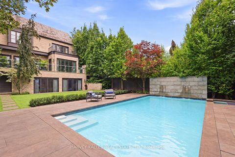 Photo 47 at 221 Dunvegan Road, Forest Hill South, Toronto