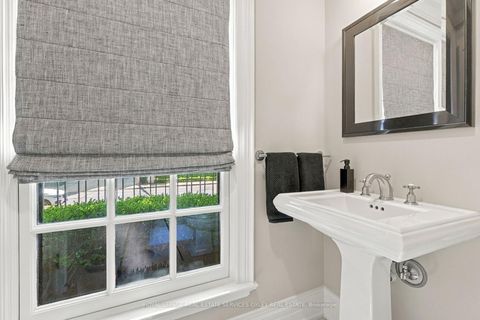 Photo 2 at 266 Lonsdale Road, Forest Hill South, Toronto