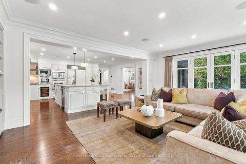 Photo 9 at 266 Lonsdale Road, Forest Hill South, Toronto