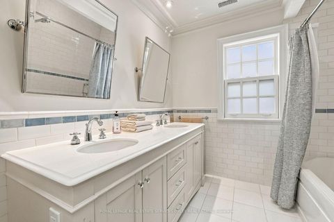 Photo 13 at 266 Lonsdale Road, Forest Hill South, Toronto