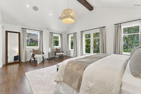 Photo 18 at 266 Lonsdale Road, Forest Hill South, Toronto
