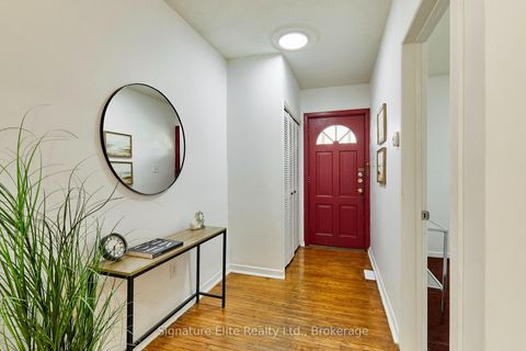 Photo 3 at 93 Pinegrove Avenue, Cliffside, Toronto