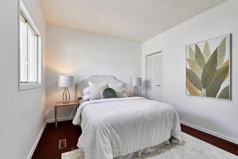Photo 17 at 93 Pinegrove Avenue, Cliffside, Toronto