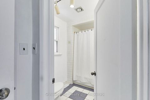 Photo 22 at 93 Pinegrove Avenue, Cliffside, Toronto