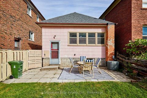 Photo 26 at 93 Pinegrove Avenue, Cliffside, Toronto