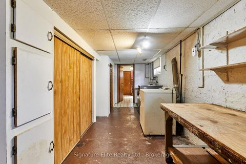 Photo 35 at 93 Pinegrove Avenue, Cliffside, Toronto