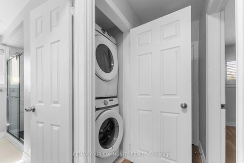 Photo 25 at 54 Saratoga Drive, Bendale, Toronto