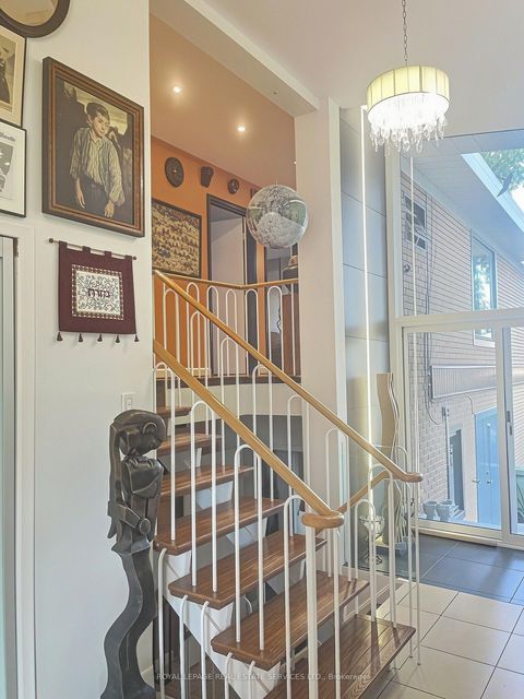 Photo 17 at 33 Blue Forest Drive, Bathurst Manor, Toronto