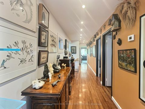 Photo 26 at 33 Blue Forest Drive, Bathurst Manor, Toronto