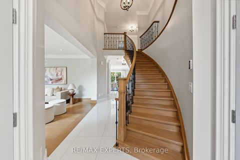 Photo 6 at 18 Gosling Road, Maple, Vaughan