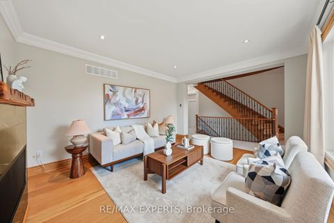 Photo 8 at 18 Gosling Road, Maple, Vaughan