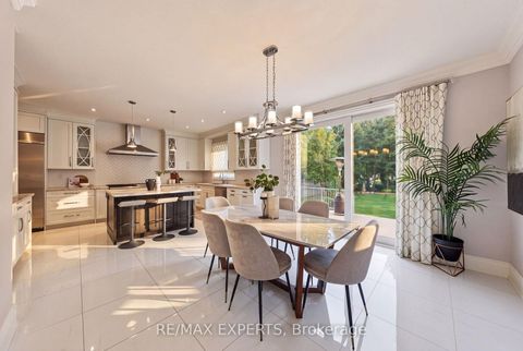 Photo 11 at 18 Gosling Road, Maple, Vaughan