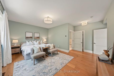 Photo 21 at 18 Gosling Road, Maple, Vaughan