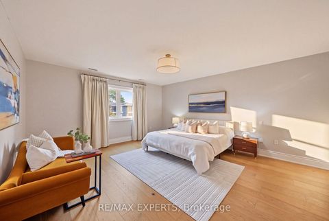 Photo 24 at 18 Gosling Road, Maple, Vaughan