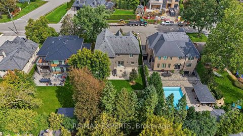 Photo 47 at 18 Gosling Road, Maple, Vaughan