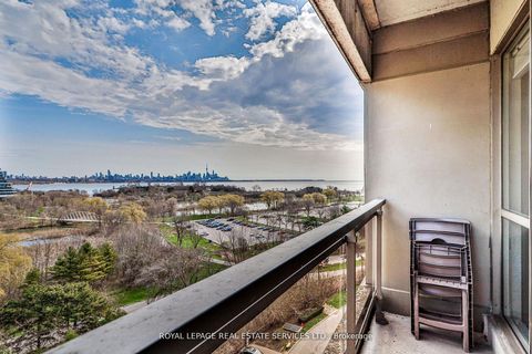 Photo 9 at 1010 - 2261 Lake Shore Boulevard W, Mimico, Toronto