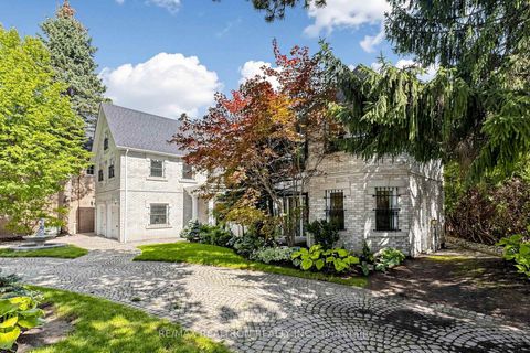 Photo 1 at 31 Arjay Crescent, York Mills, Toronto