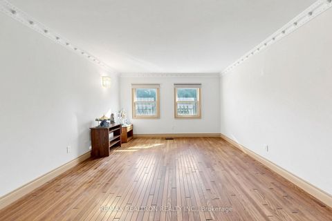 Photo 38 at 31 Arjay Crescent, York Mills, Toronto